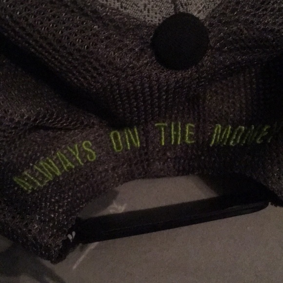 Gongshow hat - Picture 3 of 3